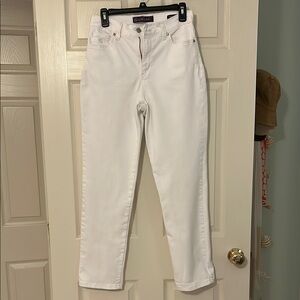 Gloria Vanderbilt Women's Straight Leg White Jeans